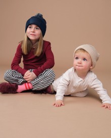 Organiczne beanie Beechfield® Baby Bear z uszkami dla dziecka