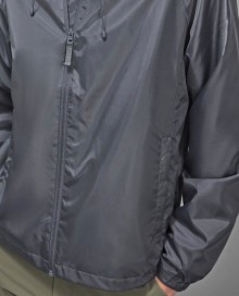 Lekka wiatrówka z podszewką z kapturem B&C® Reset unisex