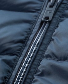 Pikowana kurtka z kapturem RUSSELL® Nano dla pani Pikowana kurtka z kapturem RUSSELL® Nano dla pani