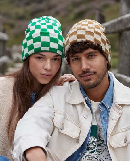 Beanie z drukowaną szachownicą Beechfield® Checkeboard (recykling)