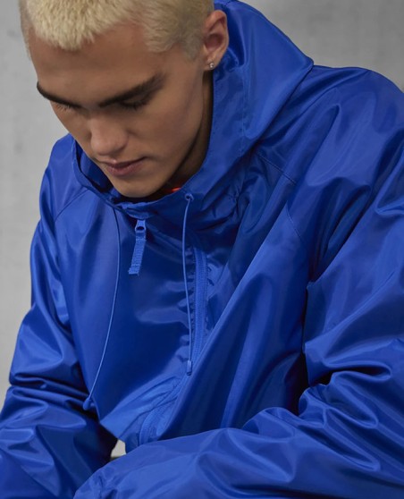 Lekka wiatrówka z podszewką z kapturem B&C® Reset unisex