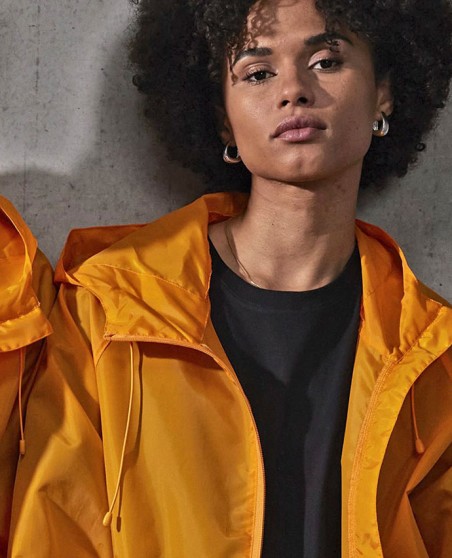 Lekka wiatrówka z kapturem B&C® #Reset unisex