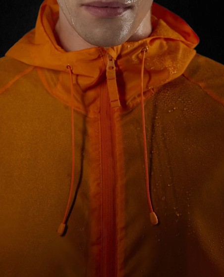 Lekka wiatrówka z kapturem B&C® #Reset unisex