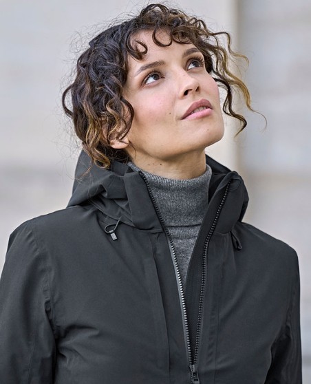 Zimowa kurtka Tee Jays® z odpinanym kapturem dla pani