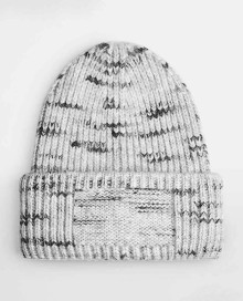 SZARY: POCHMURNA MGŁA